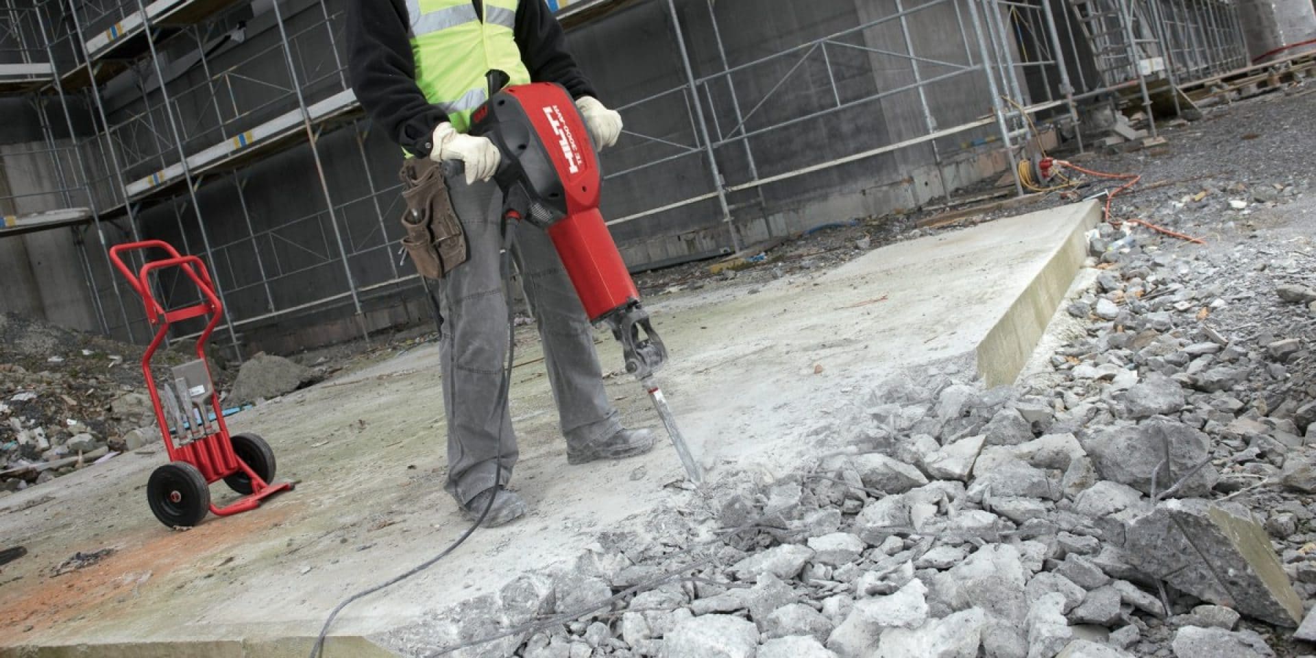 TE 3000-AVR heavy demolition solution