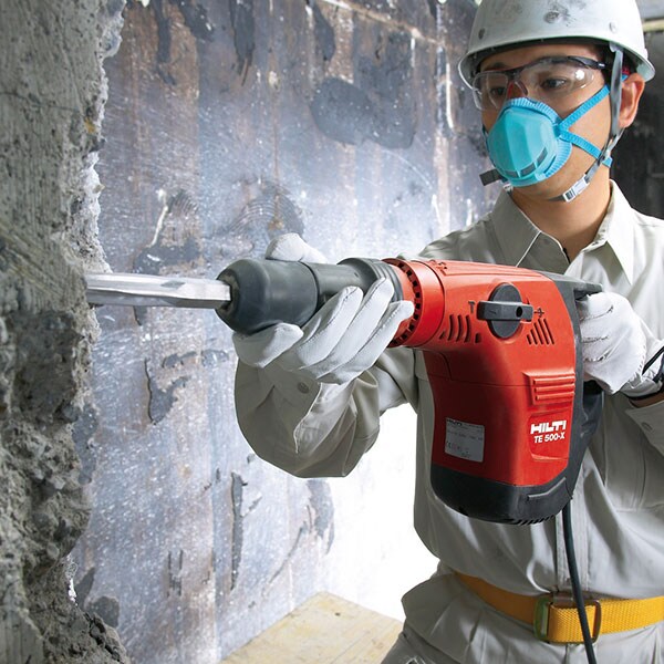 Chiseling in brick / masonry