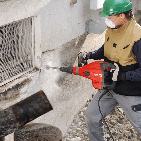Chiseling in concrete