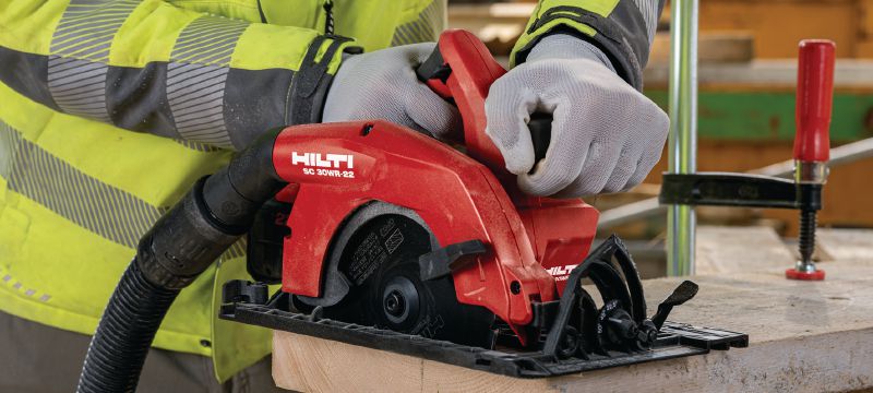 SC 30WR-22 Cordless circular saw Cordless circular saw with extreme cutting depth range for precise cuts up to 70 mm│2-5/8 depth (Nuron battery platform) Applications 1